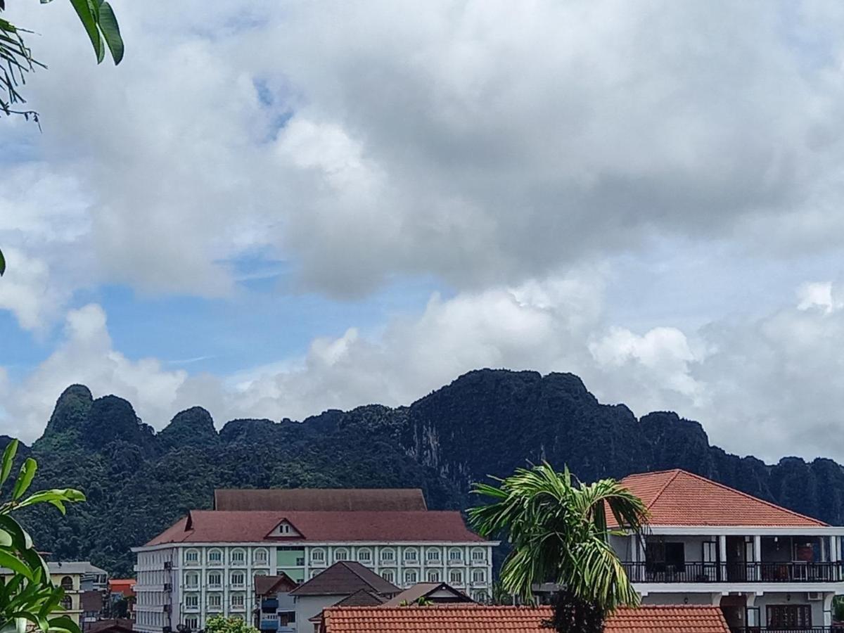 Vang Vieng Queen'S- Mountain View Hotel Exterior foto